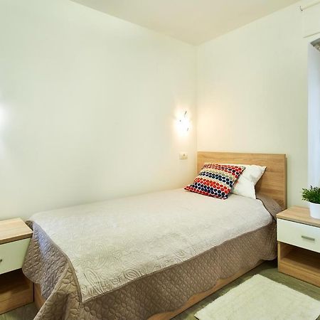 Roviv Apartments In The Old Town By Irundo Rovinj Kültér fotó